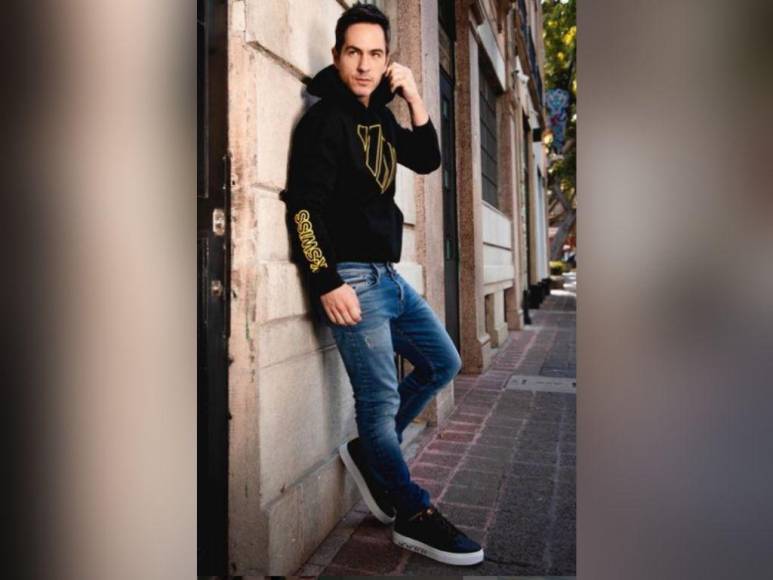 Mauricio Ochmann y su duro pasado: adoptado siendo un bebé y luego separado de su padre