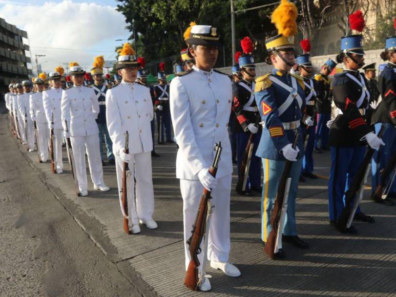 Así fue el desfile de policías y militares durante la celebración de la Independencia de Honduras