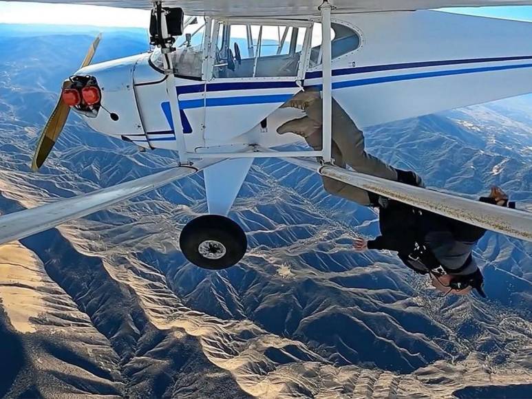 Youtuber enfrentaría 20 años de prisión por estrellar su avioneta solo para ganar seguidores