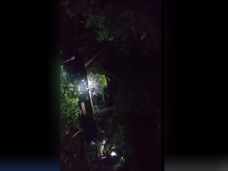 Primeras imágenes de la zona donde se accidentó helicóptero en El Salvador