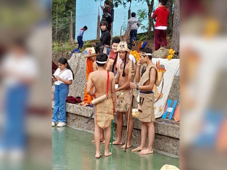 Así lucieron las indias bonitas de los centros educativos en Honduras