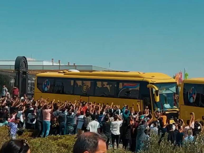 Cristiano feliz: CR7 recibió una calurosa bienvenida en Irán para su encuentro contra el Persépolis