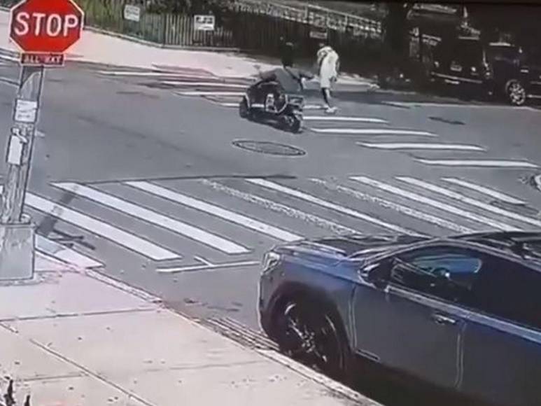 Elegidos al azar: el caso del asesino del scooter que mató a un anciano e hirió a tres más en Queens, EEUU