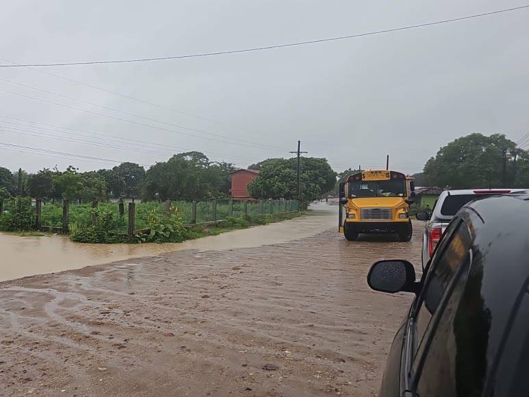 El Cubulero sufre severas inundaciones: 130 hogares afectados por lluvias