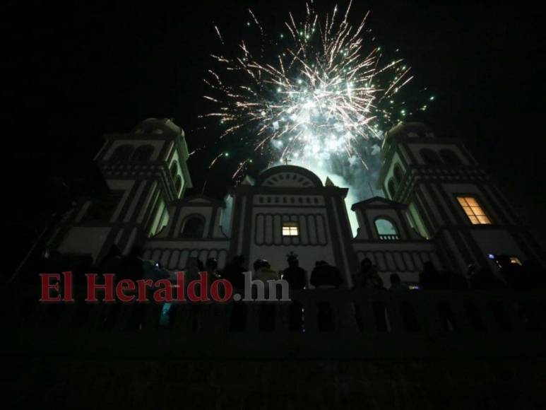 Con fe y devoción: así se desarrolló la alborada del 275 aniversario de La Morenita