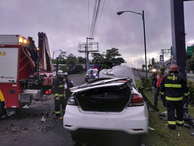 Imágenes del fatal accidente que dejó una joven muerta y dos heridos en la capital