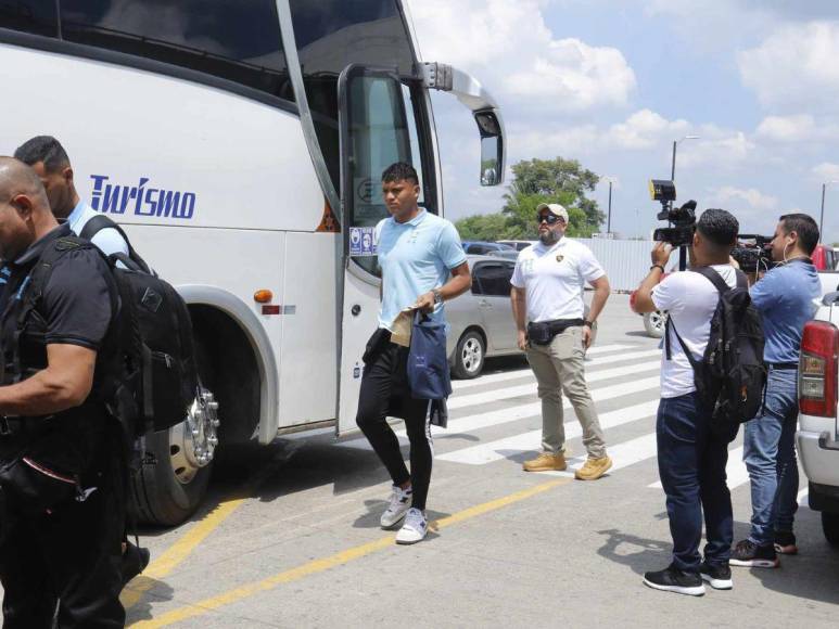 Así fue la salida de la Selección de Honduras hacia República Dominicana