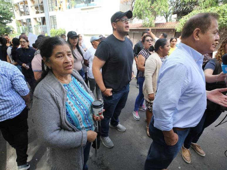 Blindados amanecen edificios del Ministerio Público para evitar caos