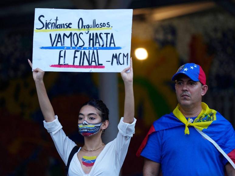 Oposición venezolana mantiene protestas, a pesar de las amenazas de cárcel de Maduro