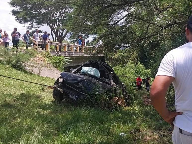 Las imágenes del aparatoso accidente que dejó dos personas muertas en Talanga