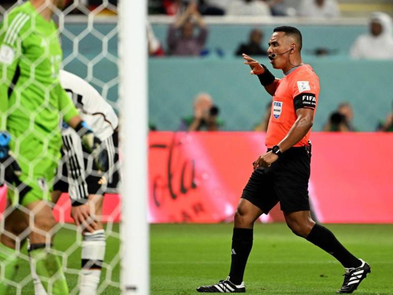 Iván Barton, el polémico árbitro que dejó a Honduras sin Copa América