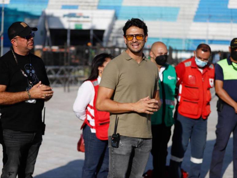 Ultiman detalles en el Estadio Nacional para concierto de Daddy Yankee en Tegucigalpa