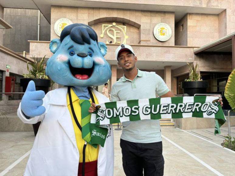 Antony “Choco” Lozano realiza su primer entrenamiento con el Santos Laguna de México