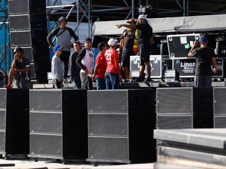 Ultiman detalles en el Estadio Nacional para concierto de Daddy Yankee en Tegucigalpa