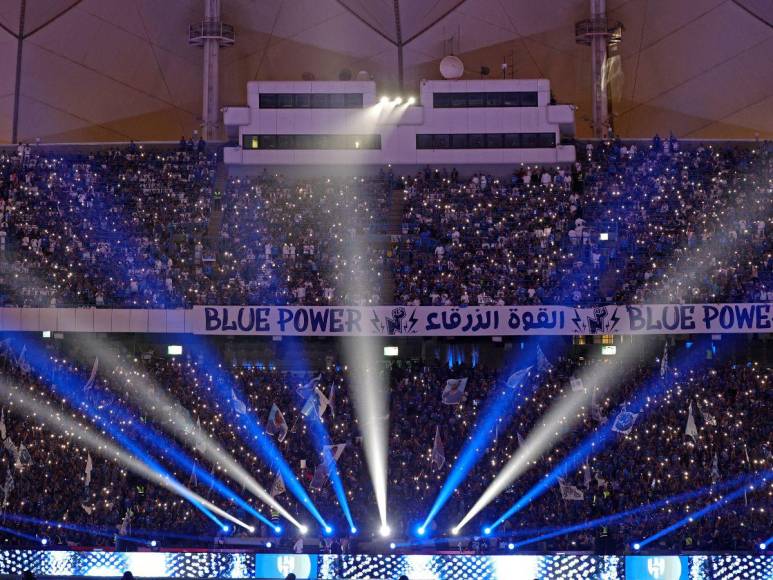 Hologramas y juegos de luces: la futurista presentación de Neymar en Arabia Saudita