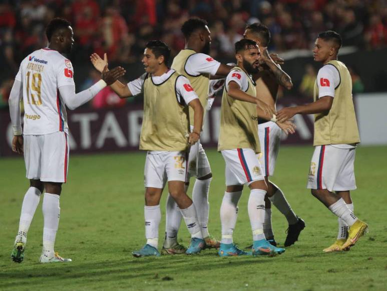 Las mejores imágenes de la final entre el Olimpia y Alajuelense