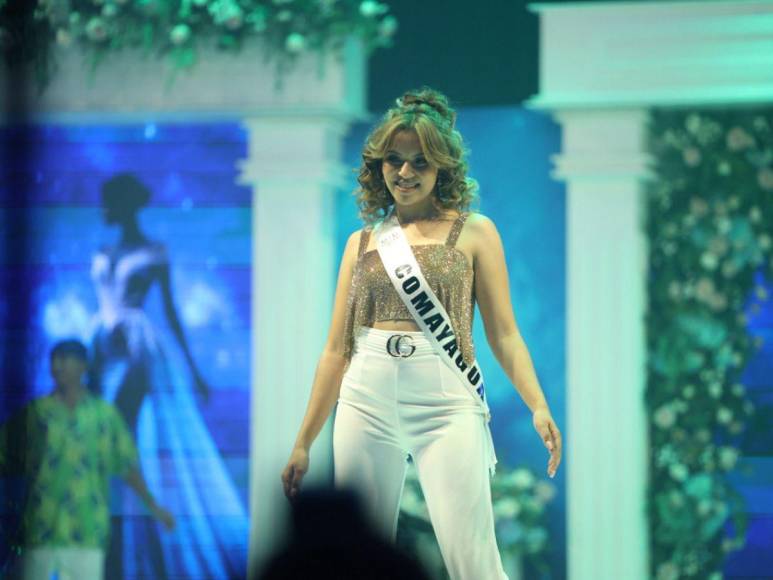 ¡Hermosas! Así fue el primer desfile de las candidatas al Miss Honduras Universo 2024