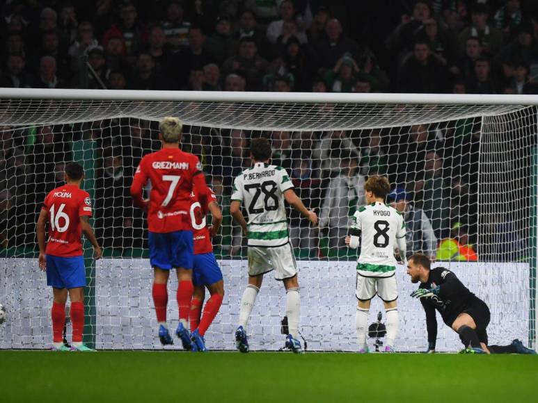 Así celebró Luis Palma su primer gol de la Champions League