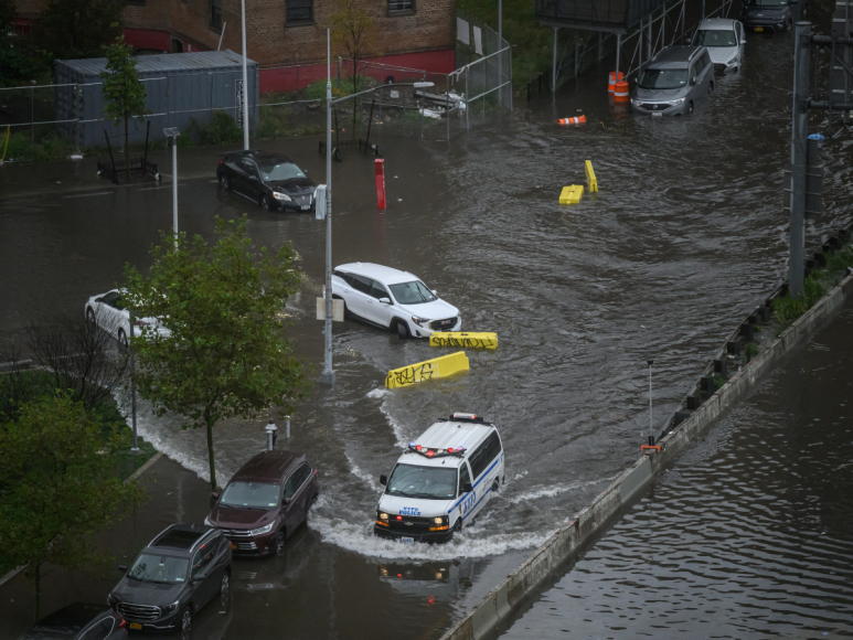 Tráfico paralizado y calles cerradas: Nueva York tras inundaciones por lluvias torrenciales