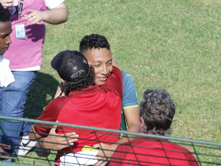 Así se vivió el ambiente de alegría en el Yankel Rossental para el encuentro de Marathón contra el Olimpia