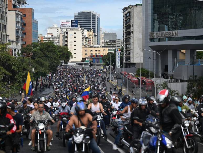 Las impactantes imágenes de las protestas en Venezuela tras reelección de Maduro