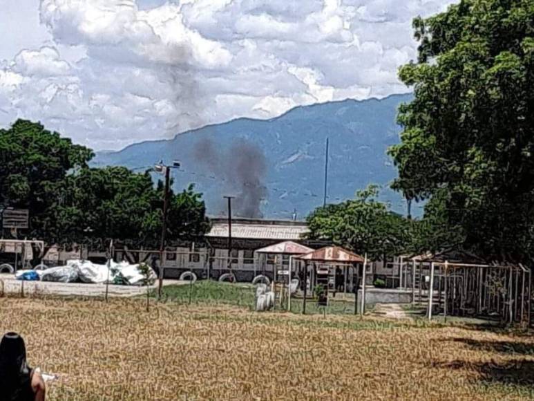 Las primeras imágenes que deja incendio tras amotinamiento en Centro Penal de Comayagua