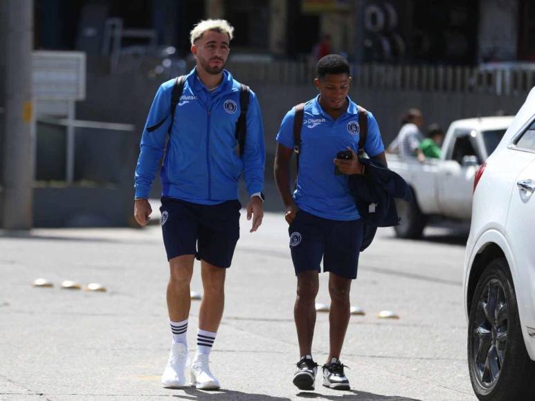 Bienvenida a Rodrigo Auzmendi y la salida para el Motagua vs Victoria