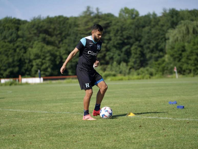 ¡Seis bajas! El modificado equipo que pondrá Rueda con Honduras ante Ecuador