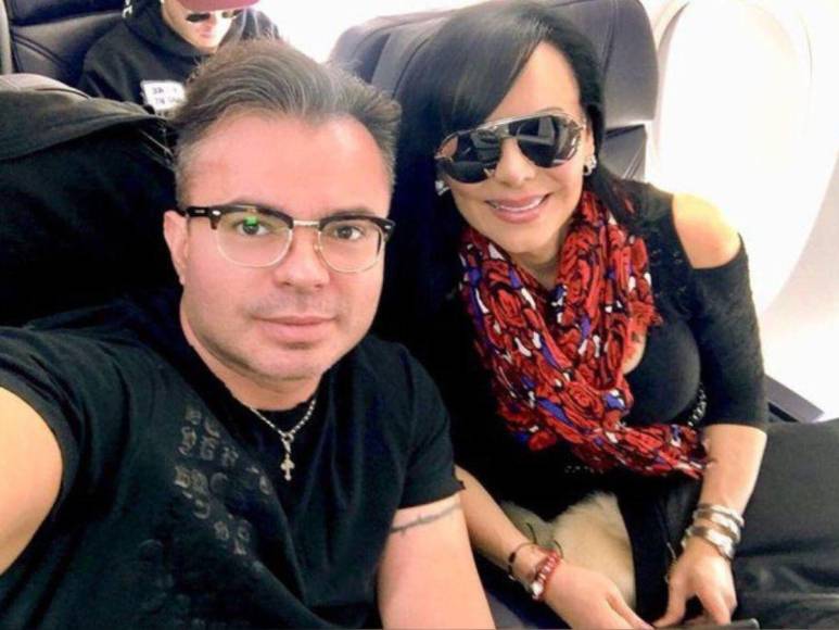 ¿Tienen algo? Foto del esposo de Maribel Guardia y nuera desata críticas