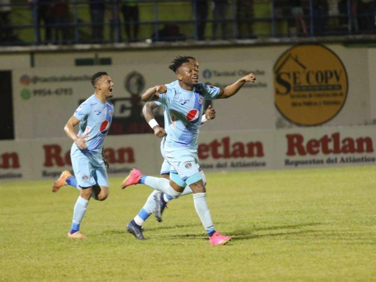 ¡GOLAZO! Yeison Mejía es héroe del Motagua ¿A quién le dedicó el gol?