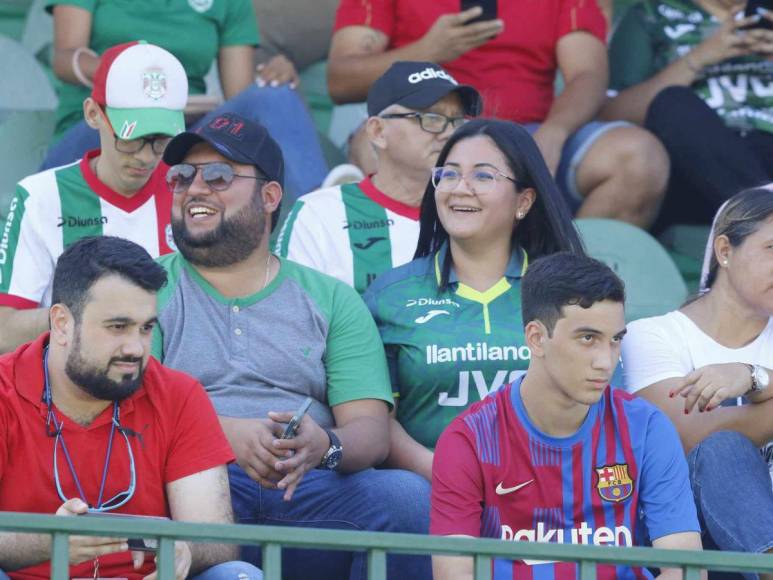 Así se vivió el ambiente de alegría en el Yankel Rossental para el encuentro de Marathón contra el Olimpia