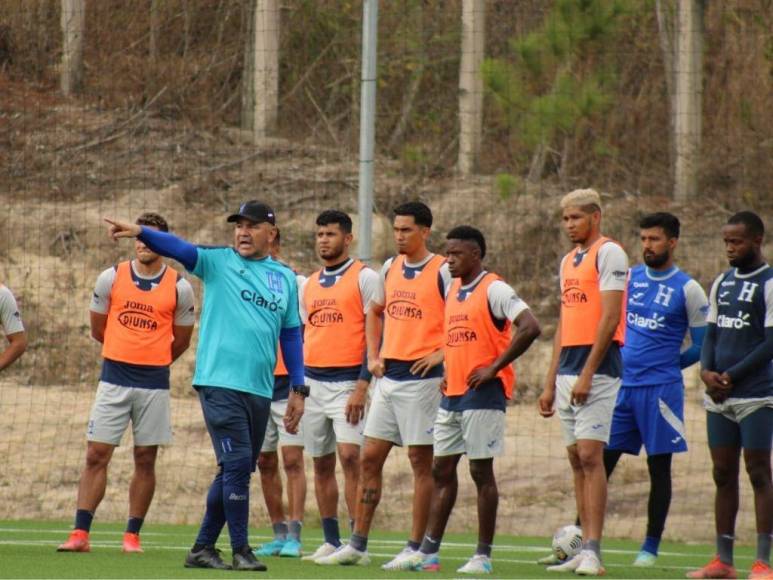 Así trabajó el Bolillo Gómez con los convocados de Honduras de cara a la eliminatoria