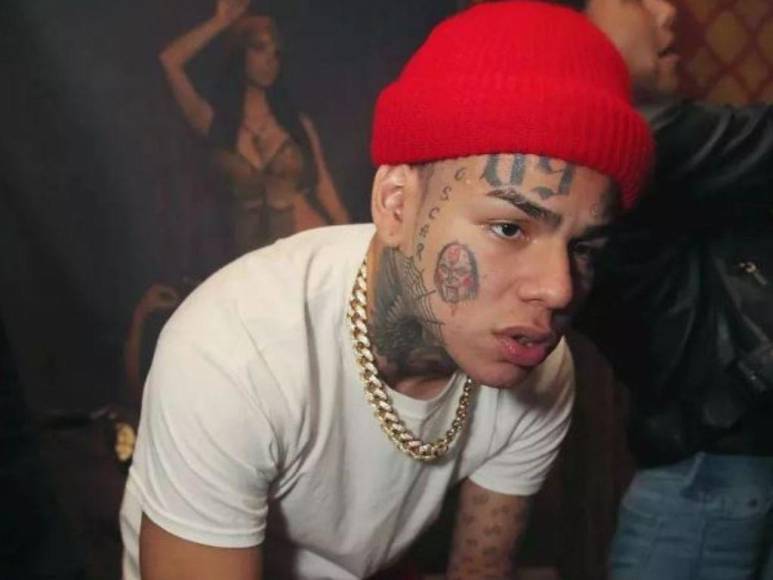 Tekashi 6ix9ine, el rapero y supuesto enemigo de Anuel AA con el que Yailin “la más viral” tendría un romance