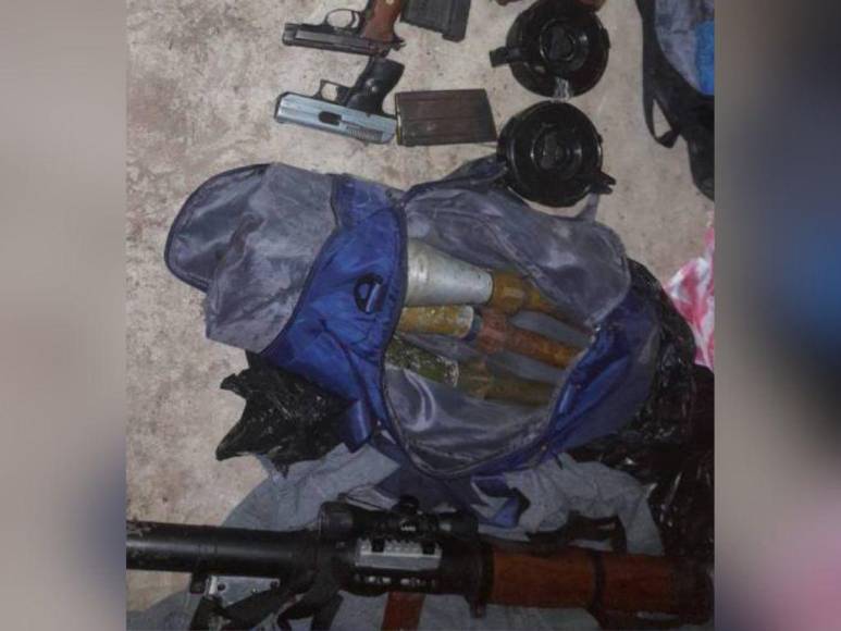 Lanzacohetes ruso y varios fusiles: las armas de guerra de la Pandilla 18 desenterradas en Ciudad España