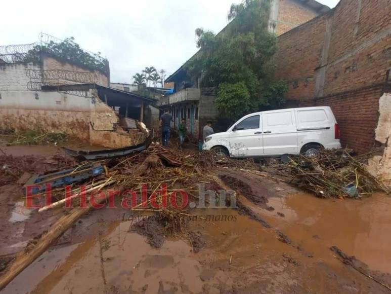 Destrucción y ruinas: lo que dejó la lluvia en su paso por la capital