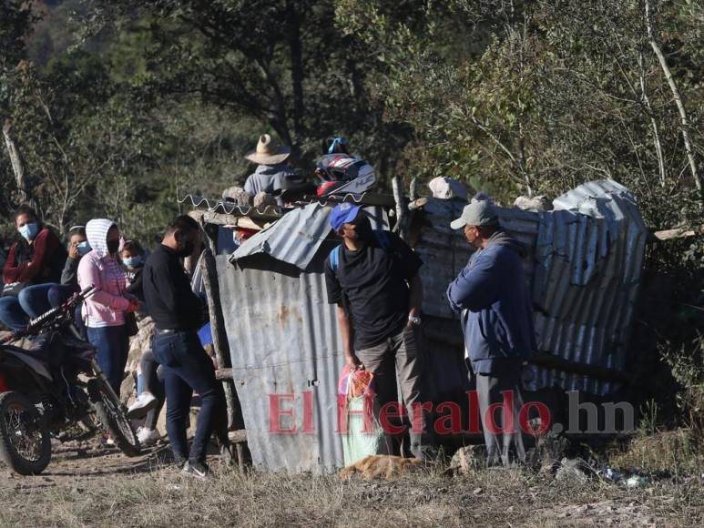 Llanto, confusión y fuerte contingente policial en desalojo a comunidad lenca de Tierras del Padre