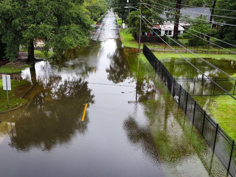 Imágenes del paso de la tormenta tropical Debby en el sureste de EUA