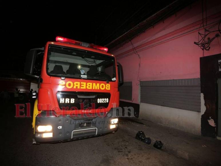 Llanto, dolor y consternación: incendio deja en la calle a varias familias en la capital