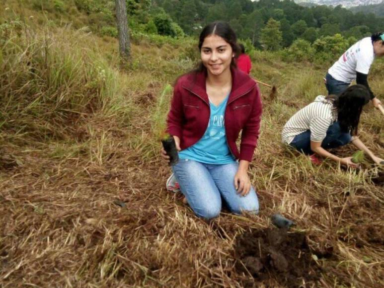 Estudiante brillante y a punto de titularse: Nerly Mendoza, asesinada en intento de violación