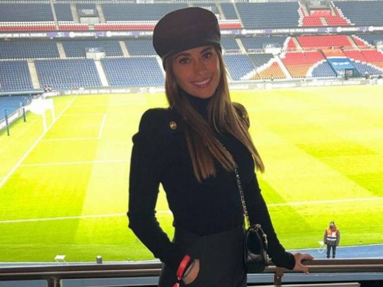 Así es el lujoso Mini Cooper que Messi le regaló a Antonela Roccuzzo