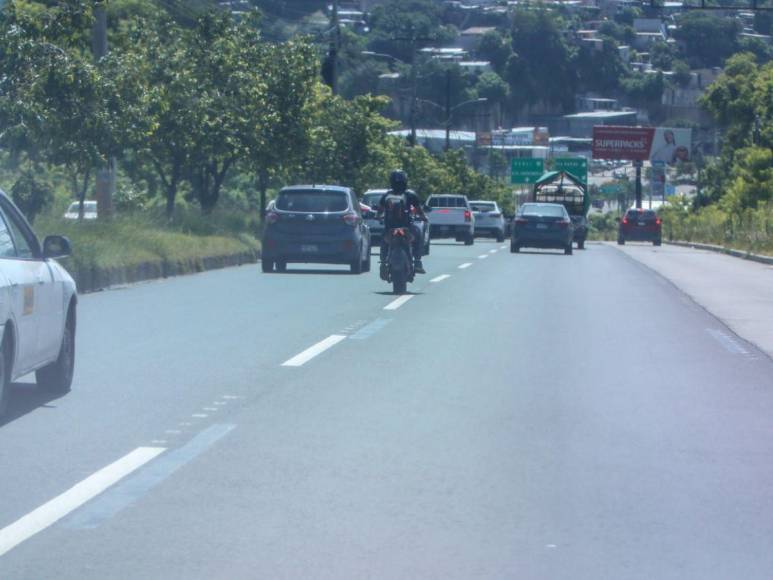 Pobladores critican señalización vial en el anillo periférico de la capital