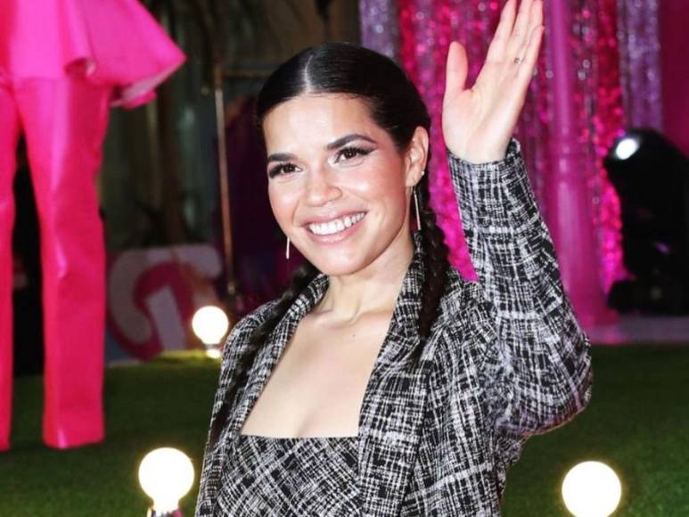 Los mejores looks de America Ferrera en la promoción de la película Barbie