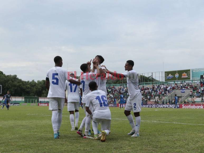 Así celebraron los jugadores de Honduras la clasificación a cuartos de final del Premundial (FOTOS)