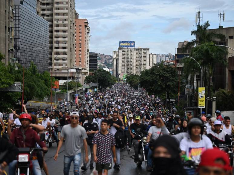 Las impactantes imágenes de las protestas en Venezuela tras reelección de Maduro