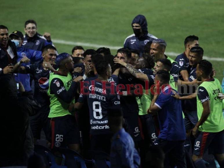 Locura azul, la decepción de Vargas y ambientazo: Las imágenes del Motagua-Real España