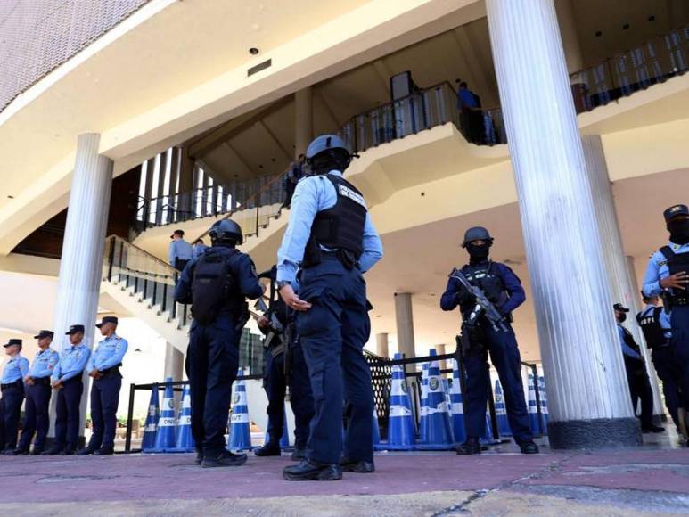 Anillos de seguridad y puntos de control en acceso a la ciudad: blindaje en Congreso Nacional por Tercera Legislatura