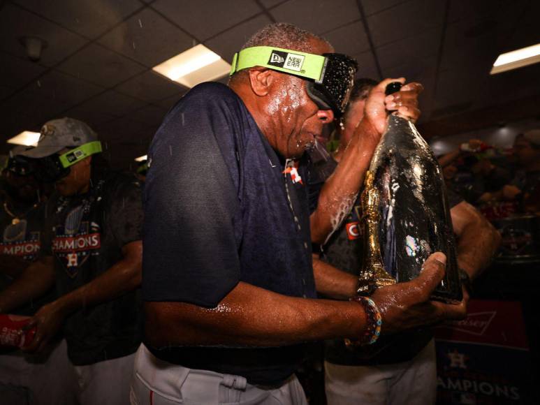 Así celebraron los Astros de Mauricio Dubón el título de la Serie Mundial