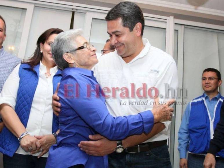 Las madres detrás de algunos reconocidos políticos hondureños (FOTOS)