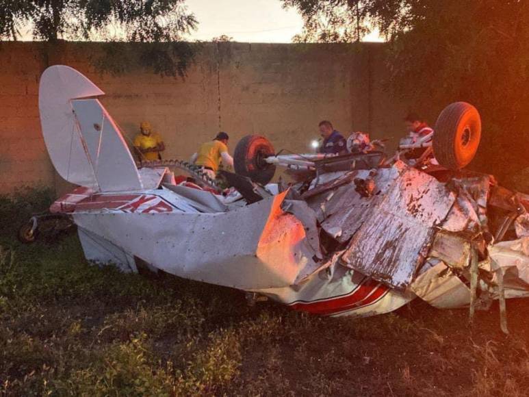 Avioneta se estrella durante fiesta de revelación de género en México