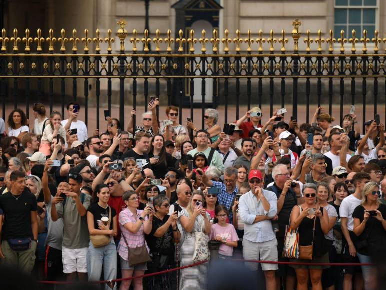 Legado de Isabel II perdura: Reino Unido conmemora su primer aniversario de muerte